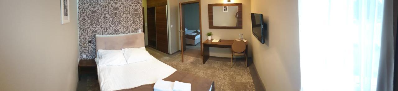 Hotel Kamiza Wyszków Dış mekan fotoğraf